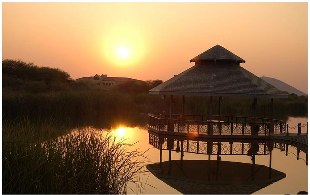 Phakalane Golf Estate Hotel Resort Gaborone Servicios foto