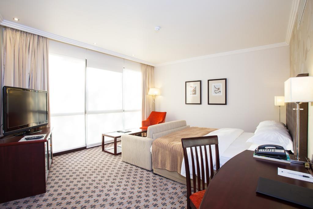 Phakalane Golf Estate Hotel Resort Gaborone Habitación foto